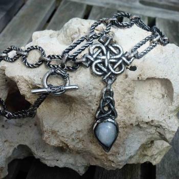 keltisches collier mit mondstein