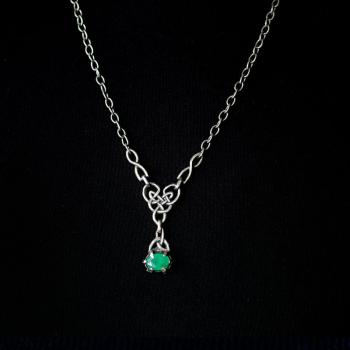keltischer-knoten-collier-smaragd