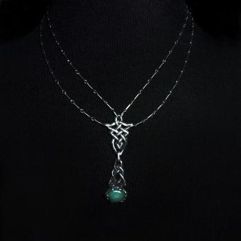 Collier mit Doppelkette und Smaragd