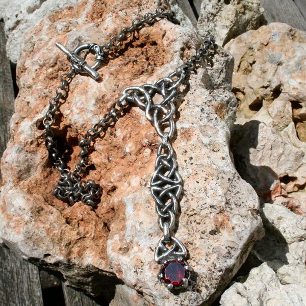 keltisches-Granatcollier
