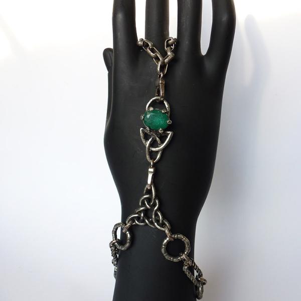 keltischer handschmuck-smaragd