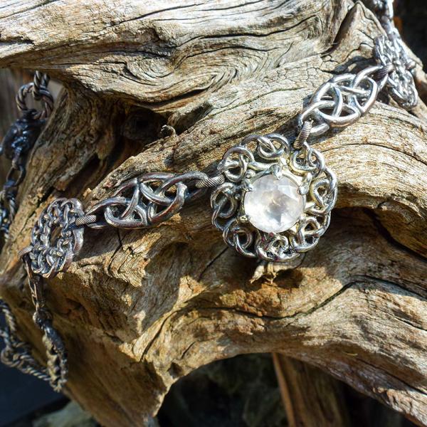 Keltische Kette mit Rosenquarz